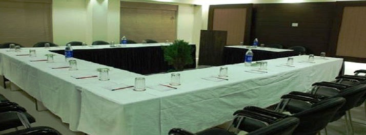 2281/Hotel Rajhans Regent - Bhopal 02.jpg